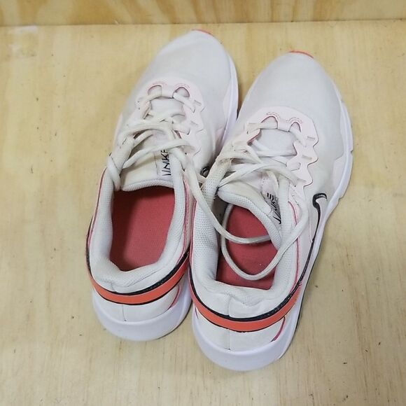 NIKE Womens Legend Essential 2 Shoes Sneakers Running sz 8 - Picture 7 of 9